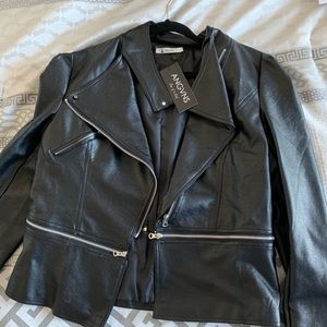 Jacket -NWT.